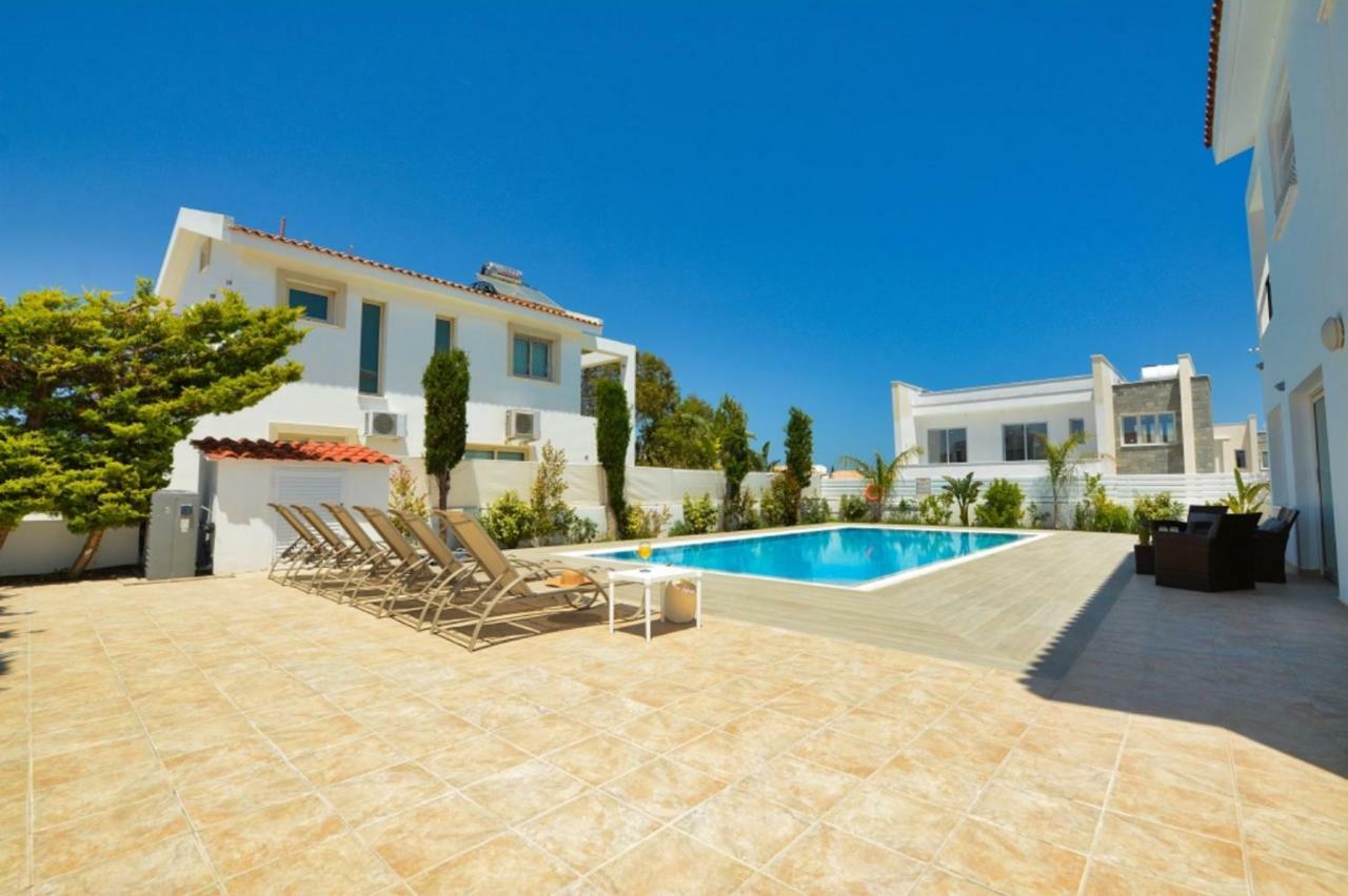 Blue Sea Villa Protaras Exterior photo
